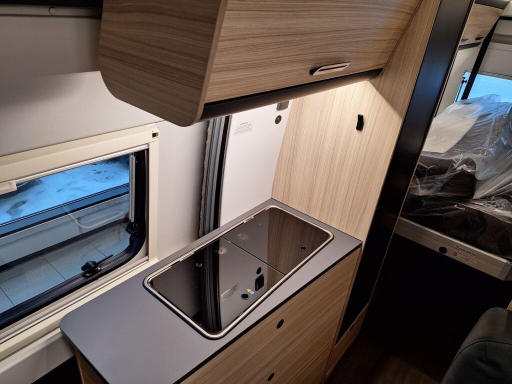 Sun living V 65 GX 2026 Musta