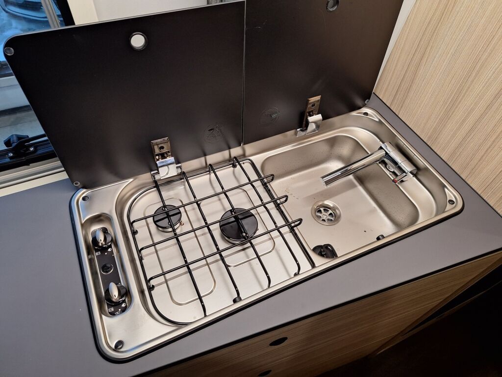 Sun living V 65 GX 2026 Musta