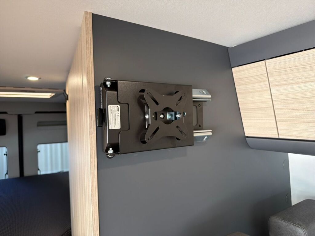 Sun living V 65 GX 2026 Musta