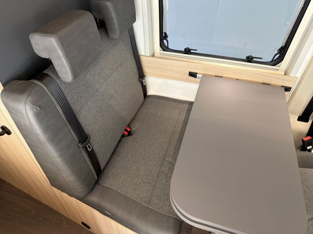 Sun living V 65 GX 2026 Musta