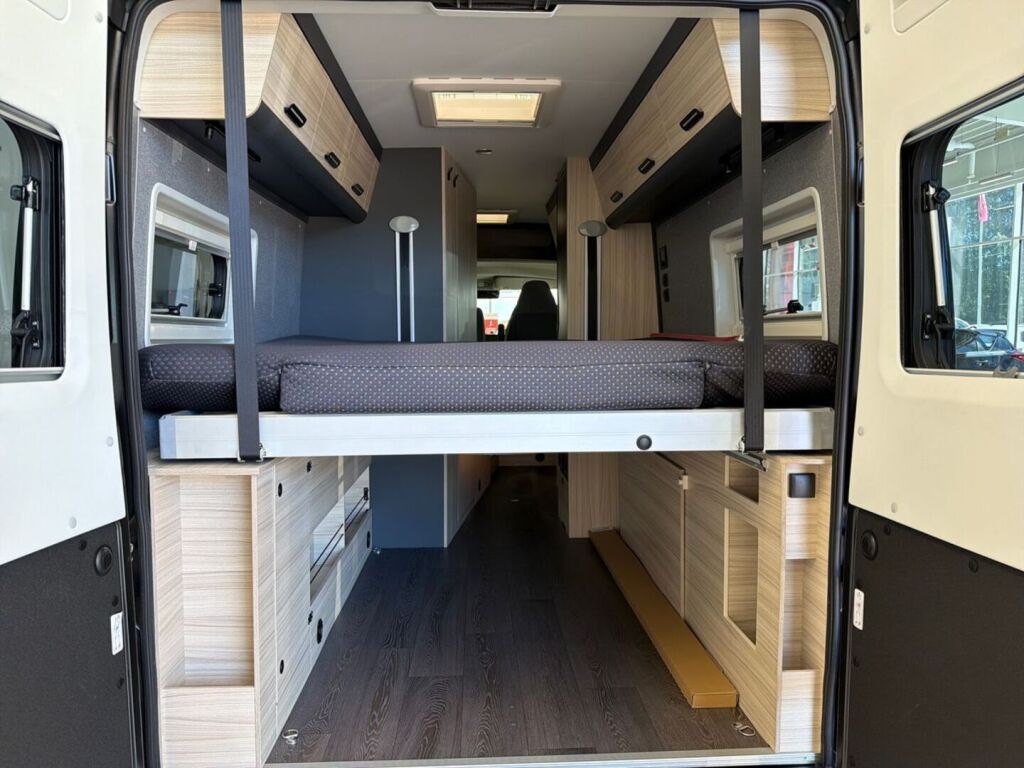 Sun living V 65 GX 2026 Musta