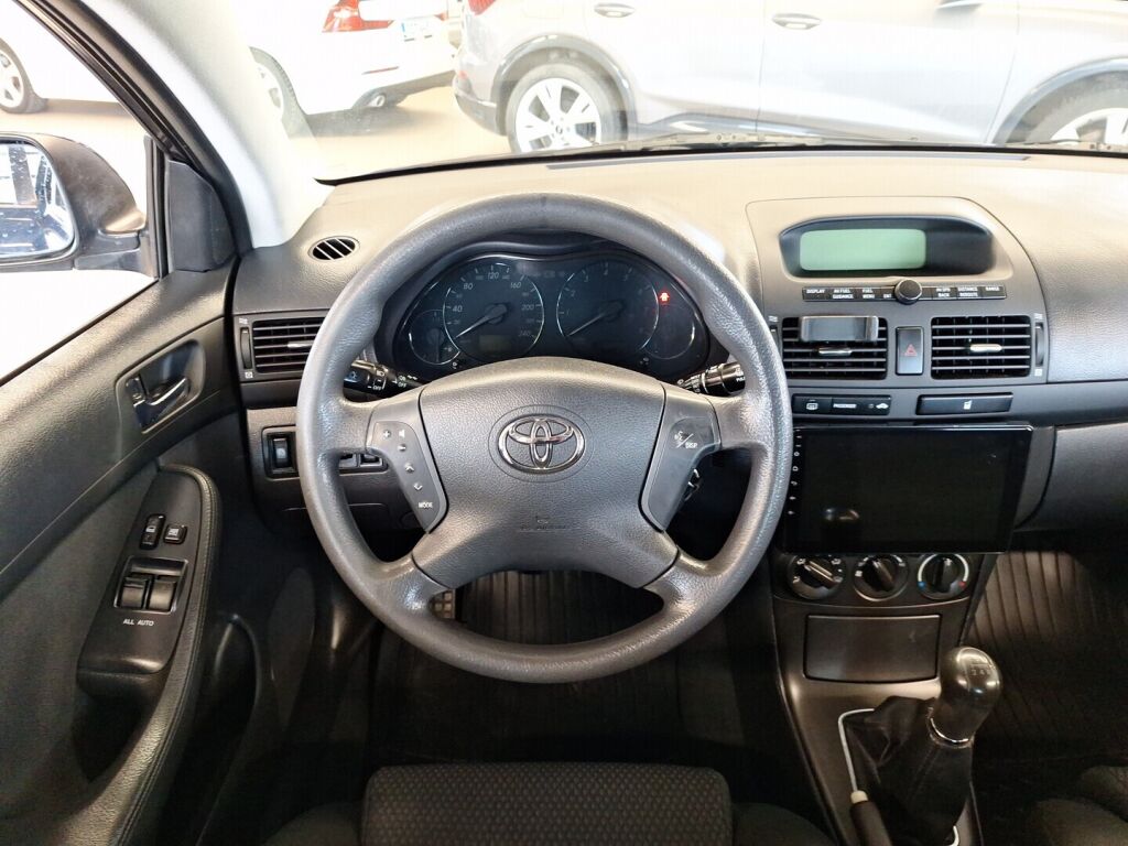Toyota Avensis 2003 Sininen
