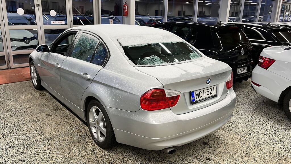 BMW 318 2006 Harmaa