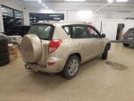 Toyota RAV4 2006 Ruskea (beige)