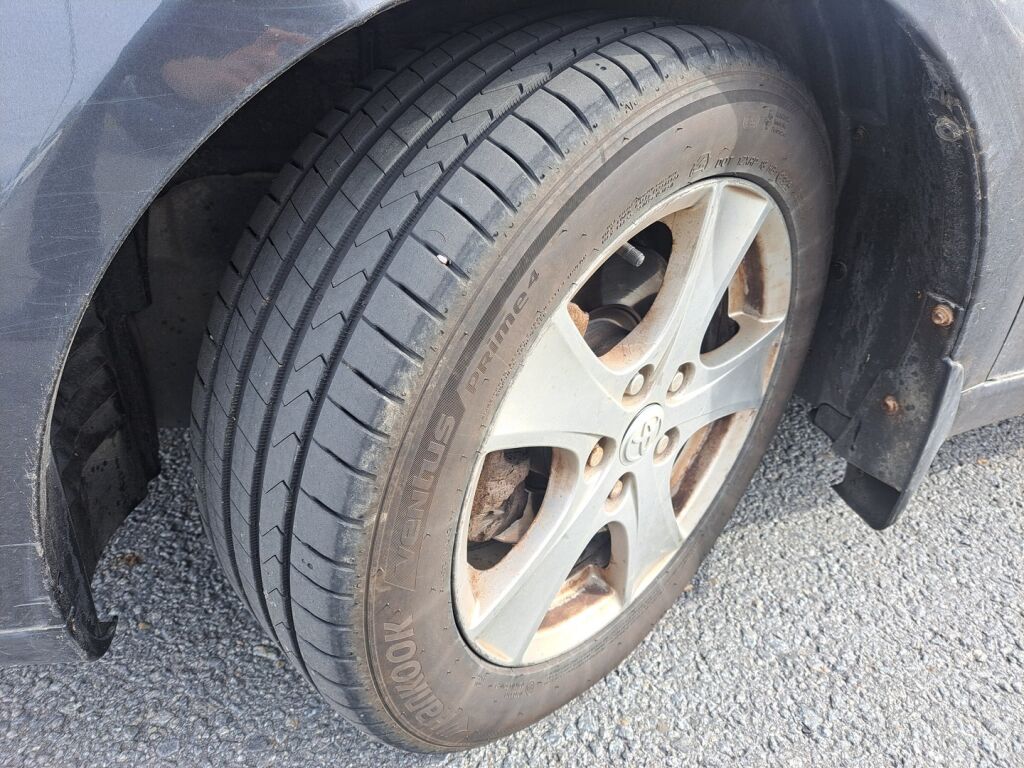 Toyota Corolla Verso 2008 Harmaa