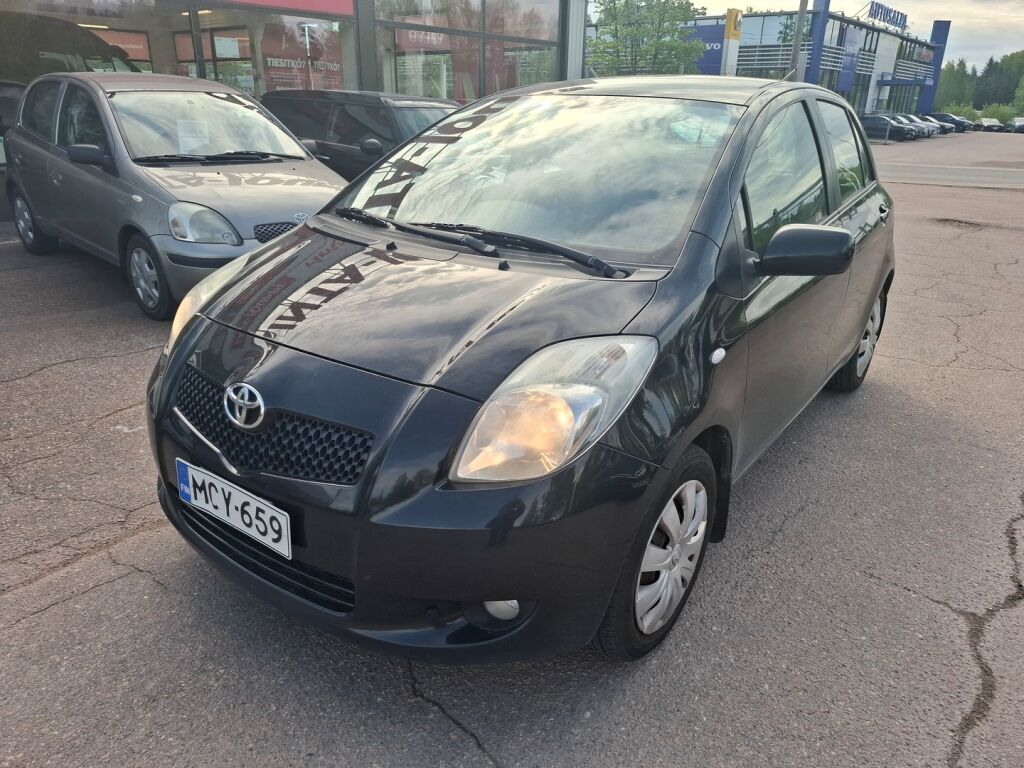 Toyota Yaris 2008 Musta