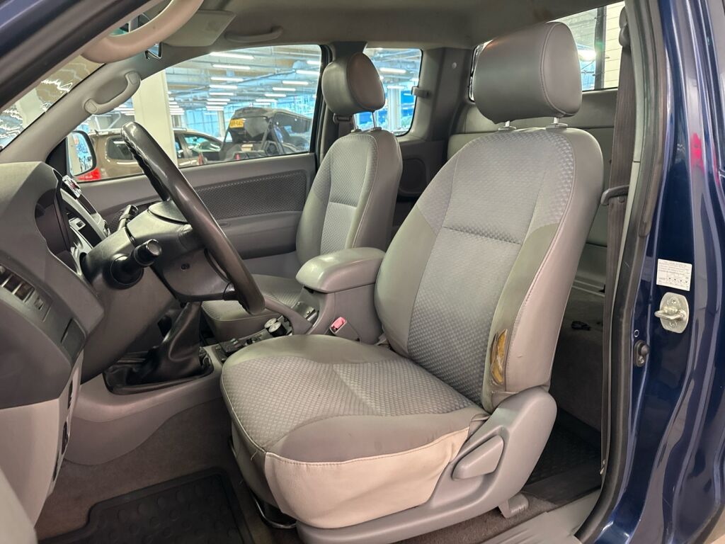 Toyota Hilux 2008 Sininen