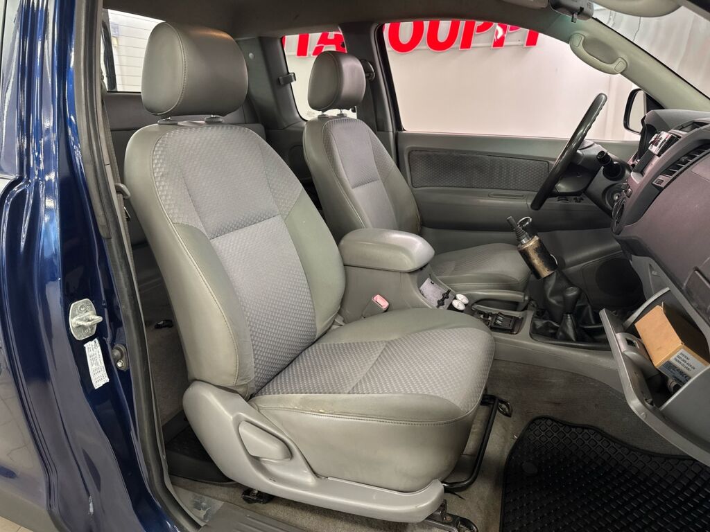 Toyota Hilux 2008 Sininen