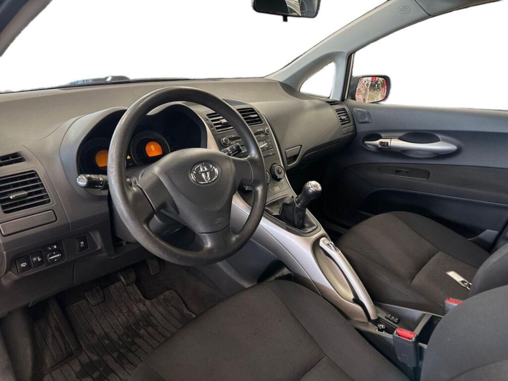 Toyota Auris 2008 Hopea