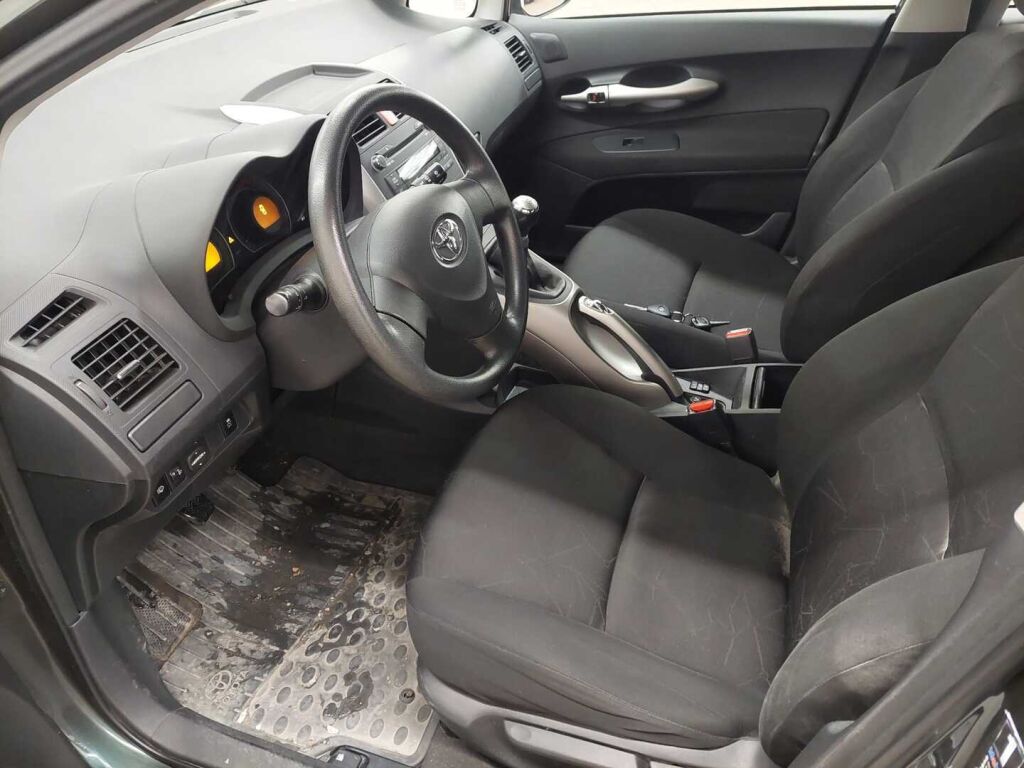 Toyota Auris 2008 Vihreä