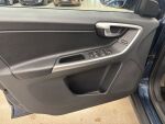 Volvo XC60 2010 Sininen