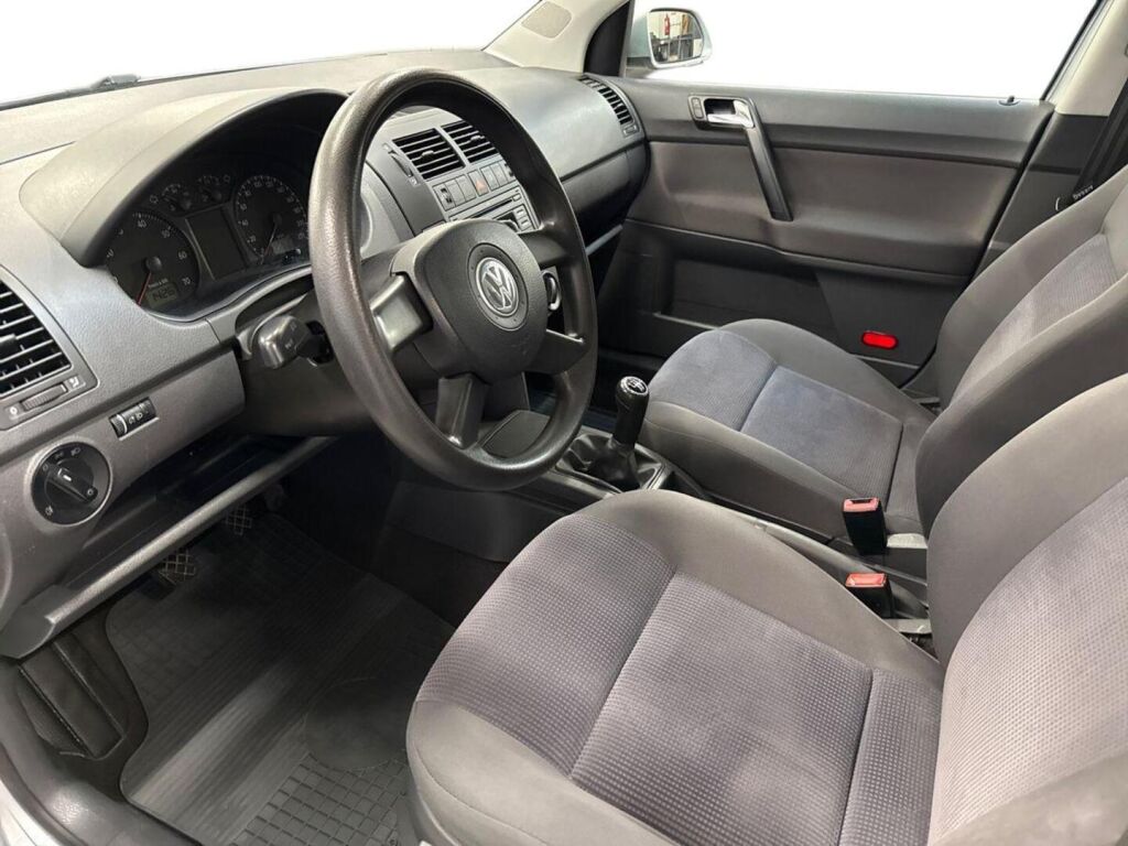 Volkswagen Polo 2006 Harmaa