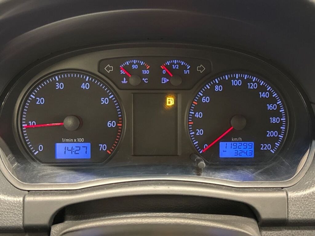 Volkswagen Polo 2006 Harmaa