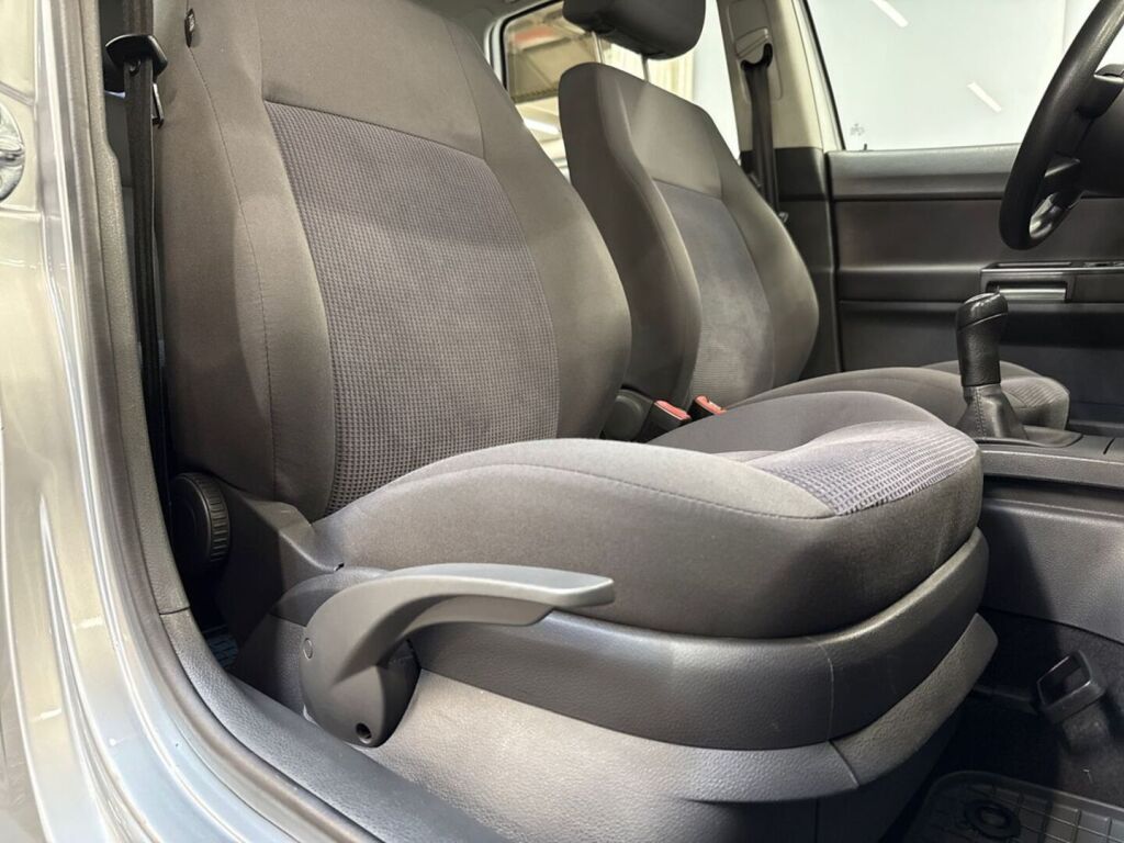 Volkswagen Polo 2006 Harmaa