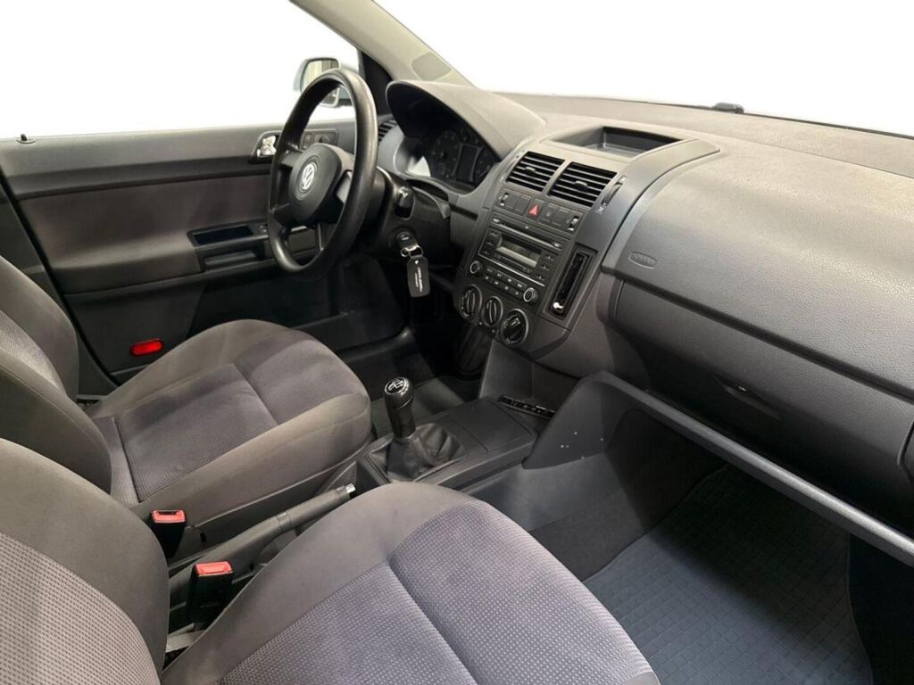 Volkswagen Polo 2006 Harmaa