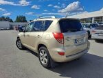 Toyota RAV4 2008 Ruskea (beige)