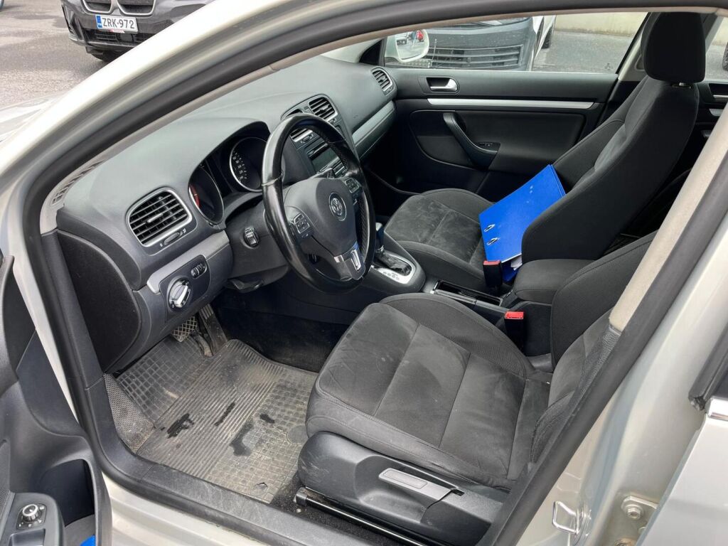 Volkswagen Golf 2010 Hopea