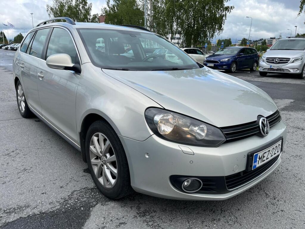 Volkswagen Golf 2010 Hopea