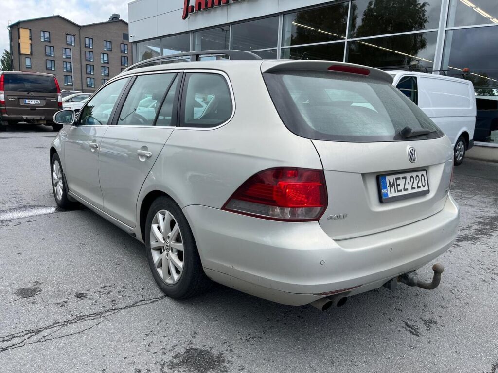 Volkswagen Golf 2010 Hopea