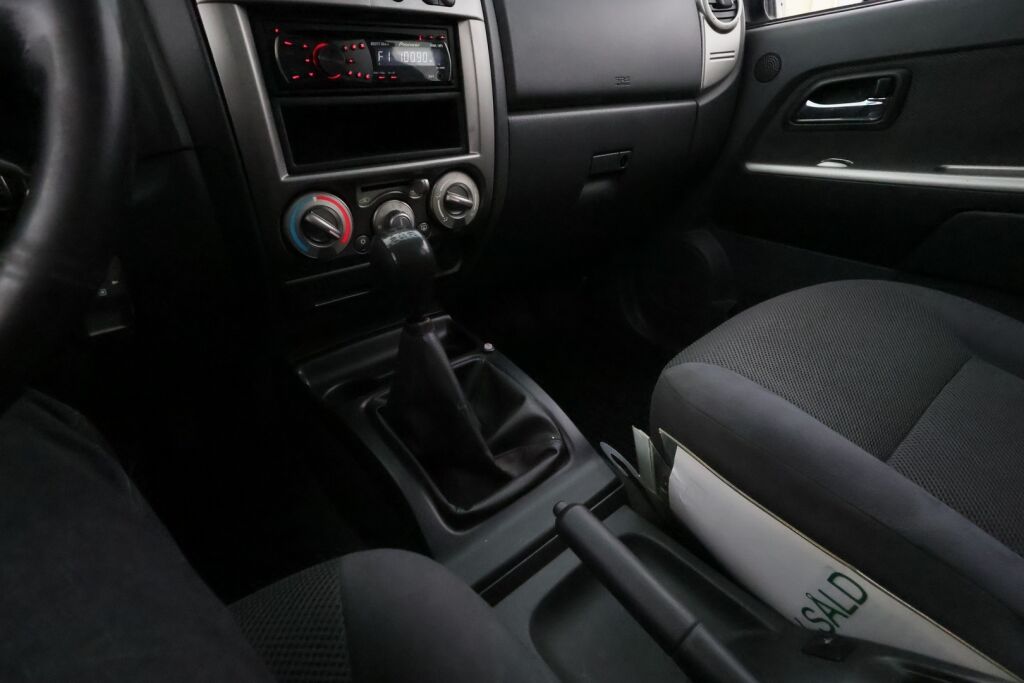 Isuzu D-Max 2010 Hopea