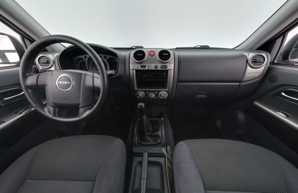 Isuzu D-Max 2010 Hopea