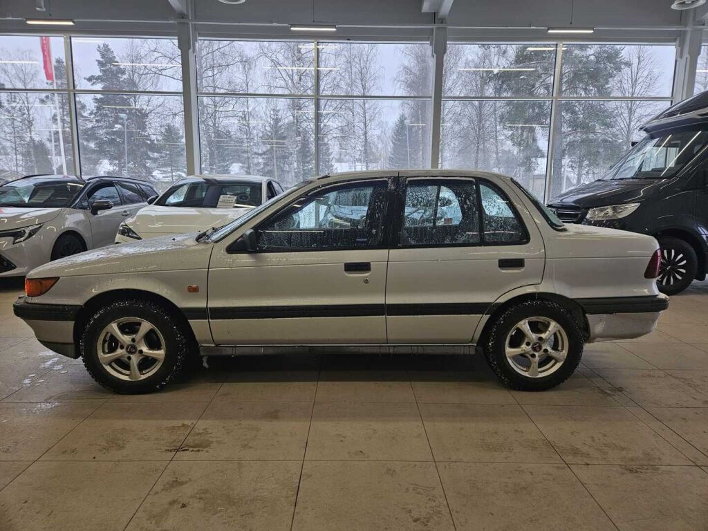 Mitsubishi Lancer 1991 Harmaa