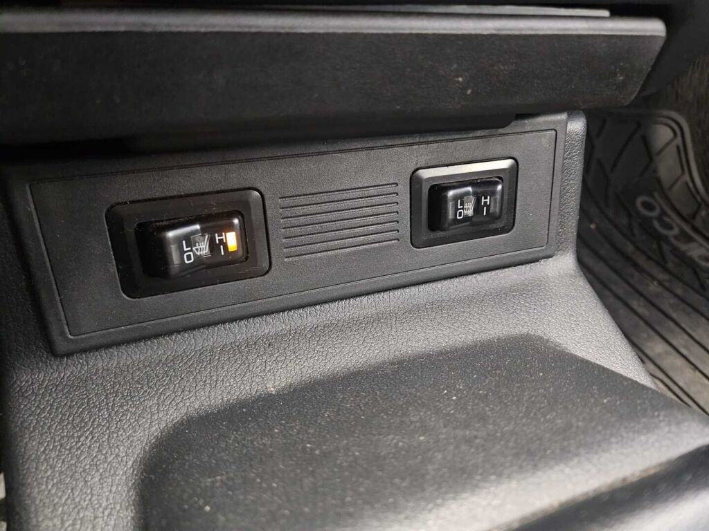 Mitsubishi Lancer 1991 Harmaa