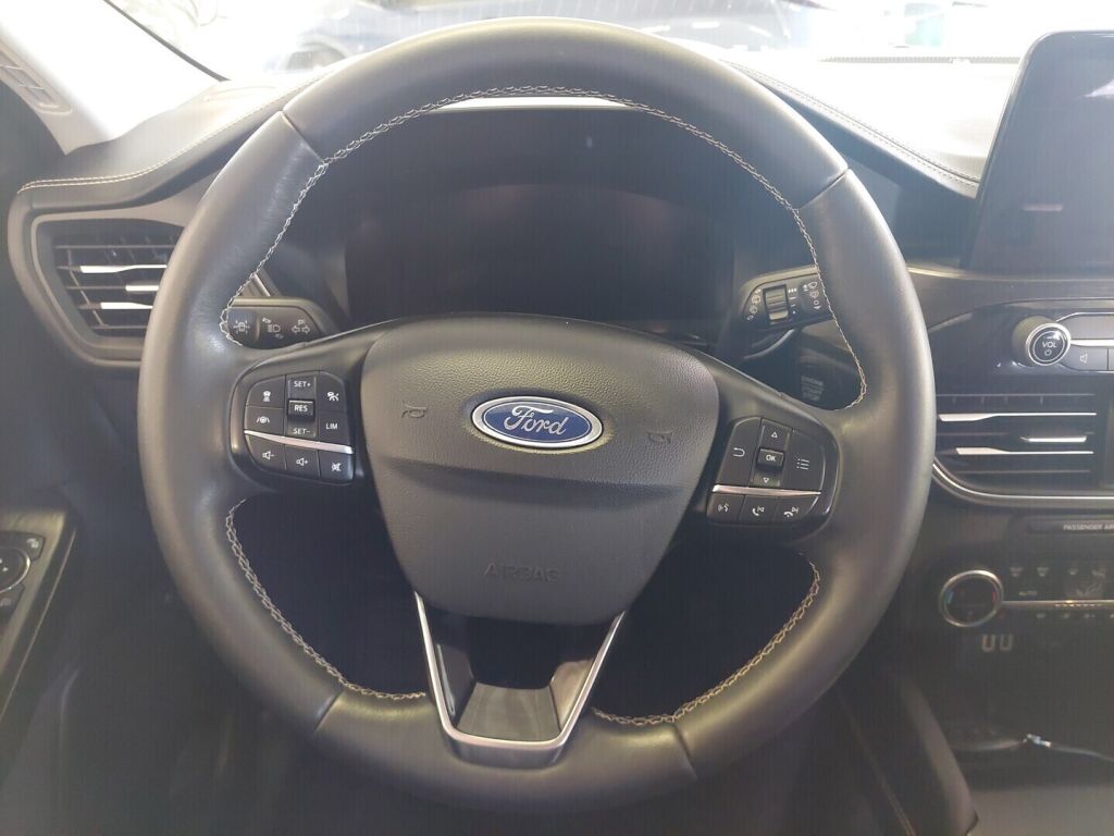 Ford Kuga 2021 
