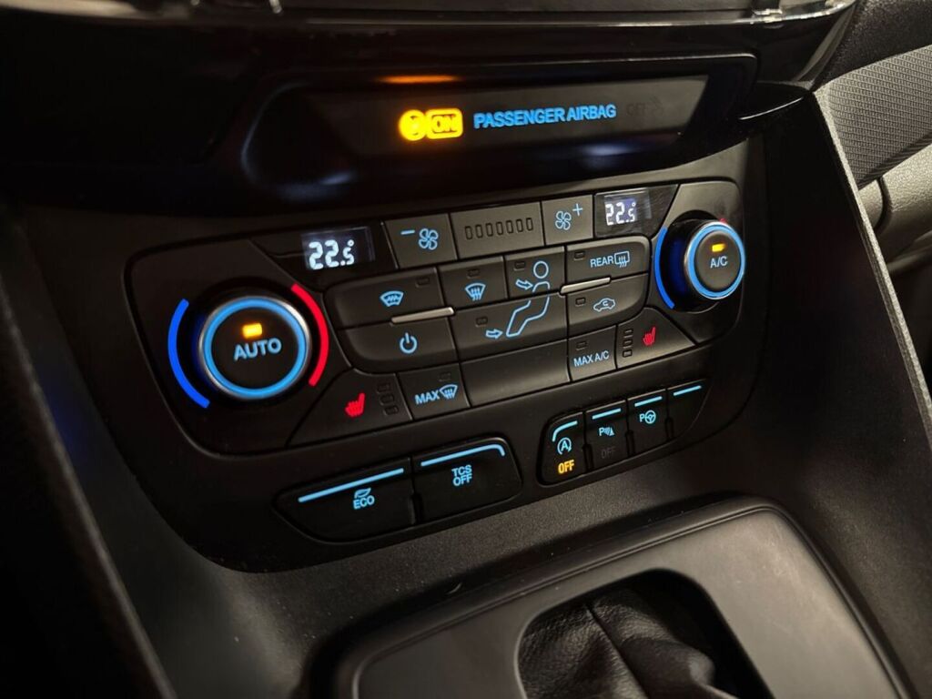 Ford Grand Tourneo Connect 2019 Valkoinen