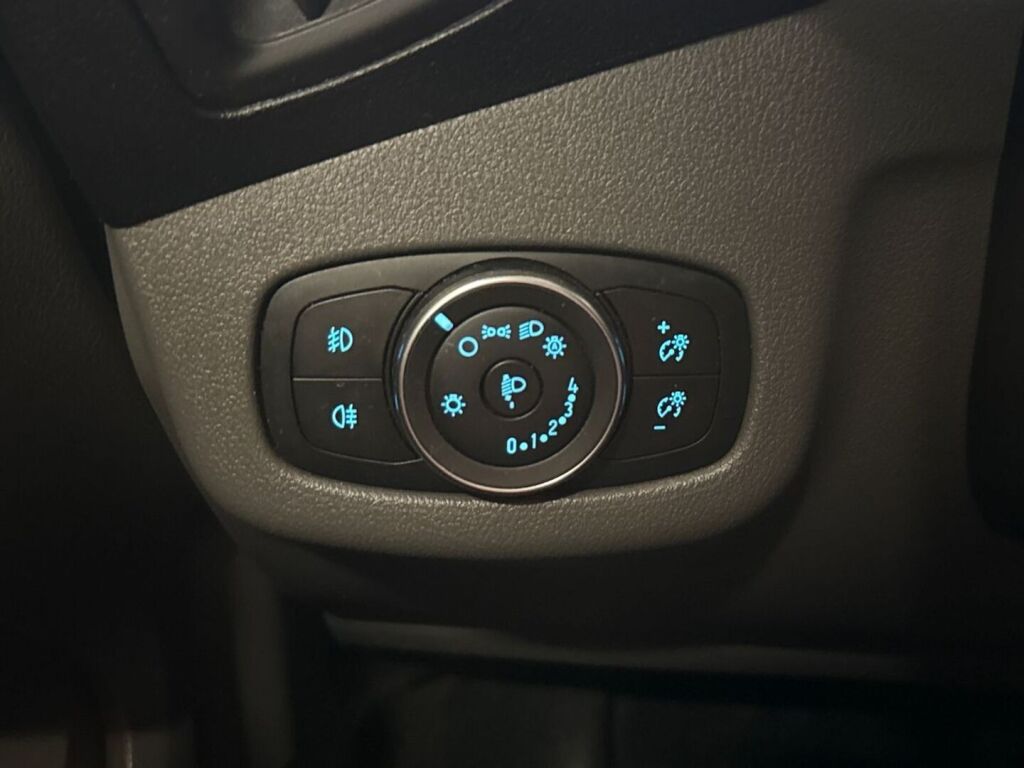 Ford Grand Tourneo Connect 2019 Valkoinen