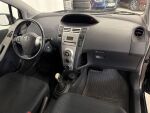 Toyota Yaris 2006 Musta