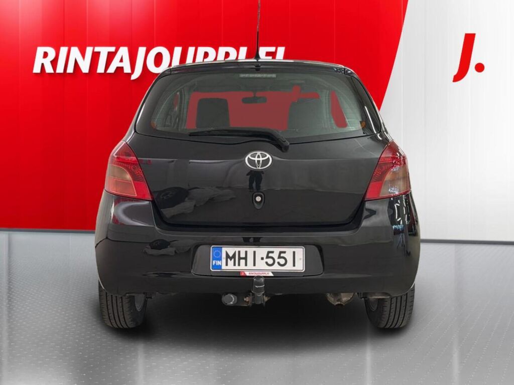 Toyota Yaris 2006 Musta