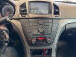 Opel Insignia 2010 Musta