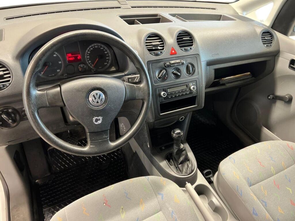 Volkswagen Caddy 2010 Valkoinen