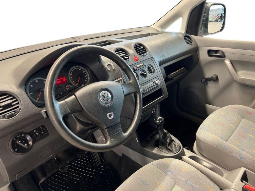 Volkswagen Caddy 2010 Valkoinen