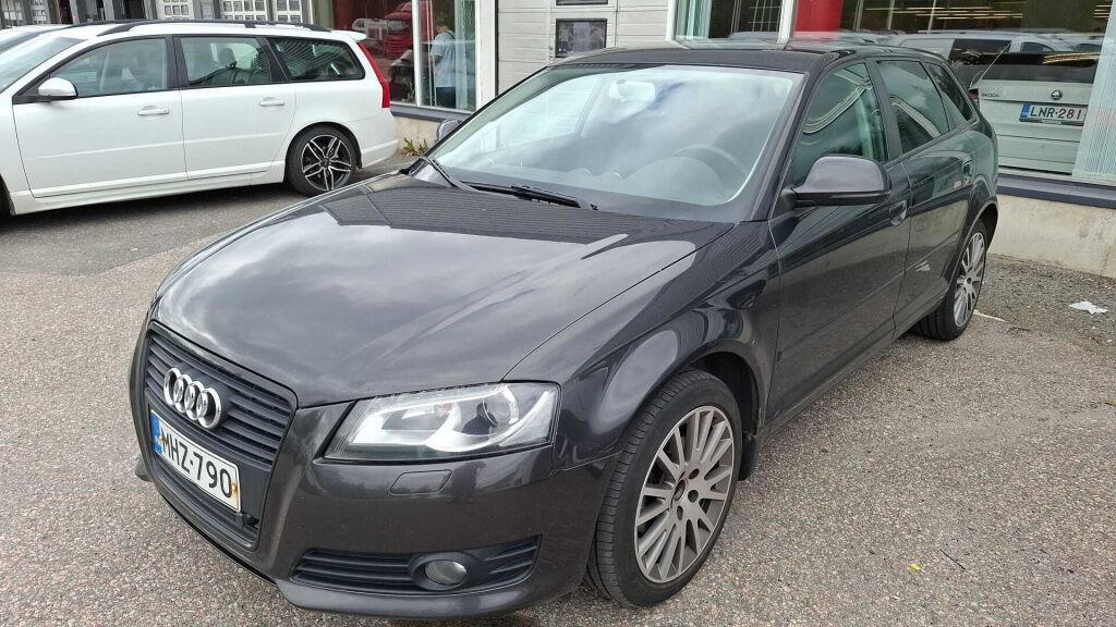 Audi A3 2010 Harmaa