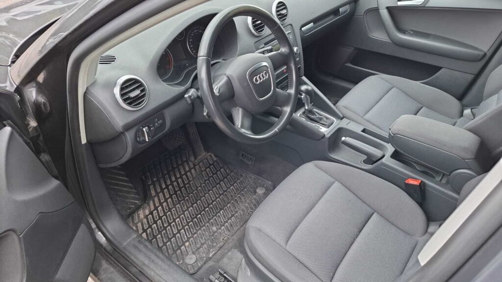 Audi A3 2010 Harmaa