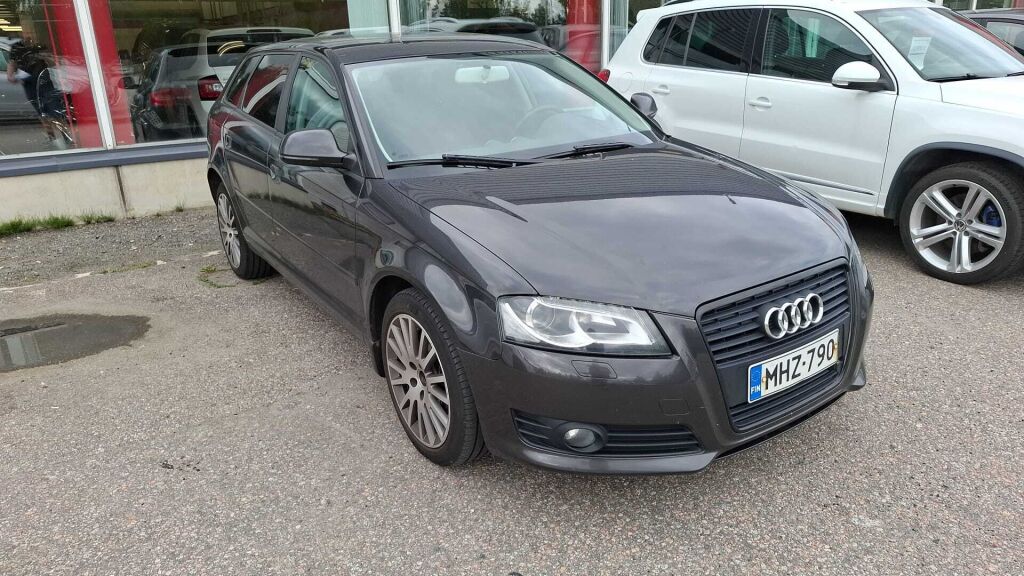 Audi A3 2010 Harmaa