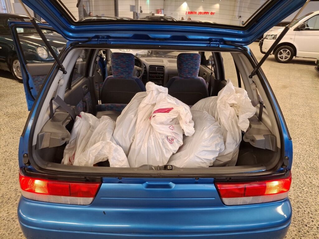 Suzuki Swift 2000 Sininen