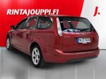 Ford Focus 2010 Punainen