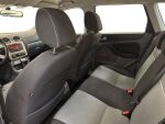 Ford Focus 2010 Punainen