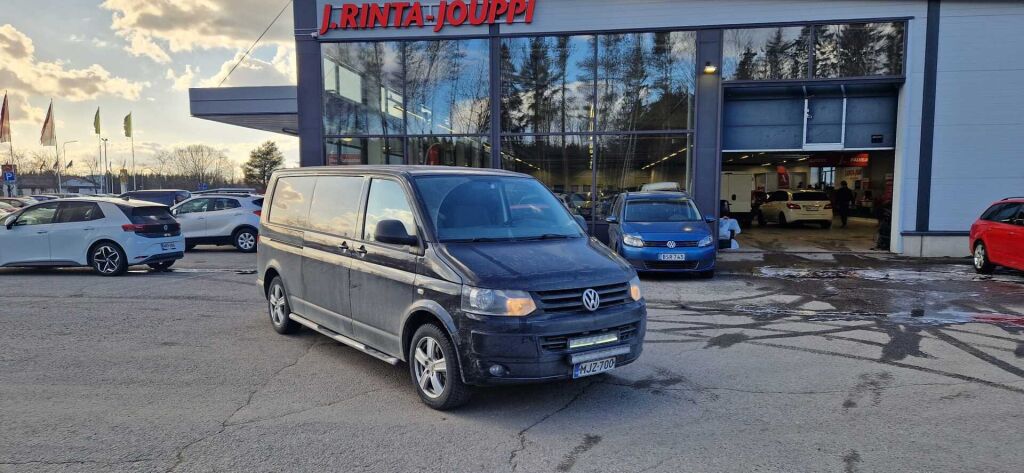 Volkswagen Transporter 2010 Musta
