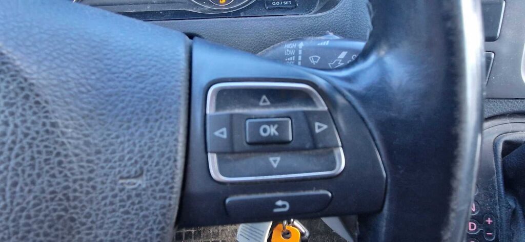 Volkswagen Transporter 2010 Musta