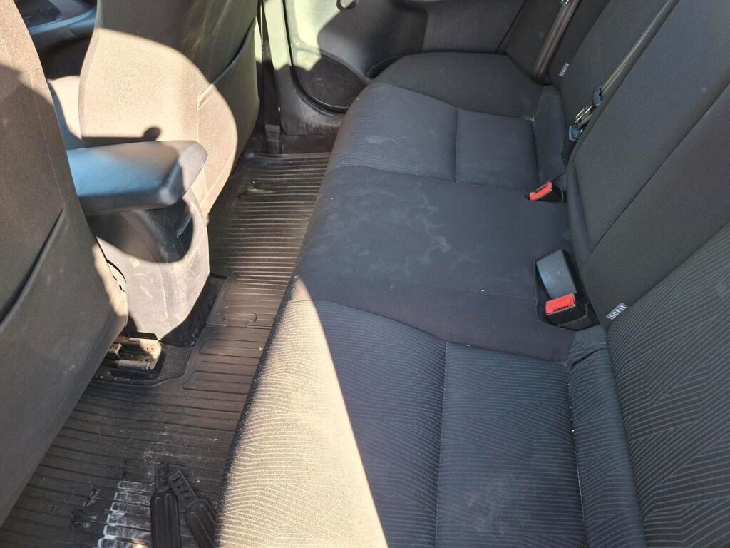 Toyota Avensis 2010 Valkoinen