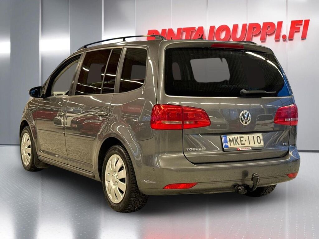 Volkswagen Touran 2010 Harmaa