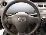 Toyota Yaris 2010 Harmaa