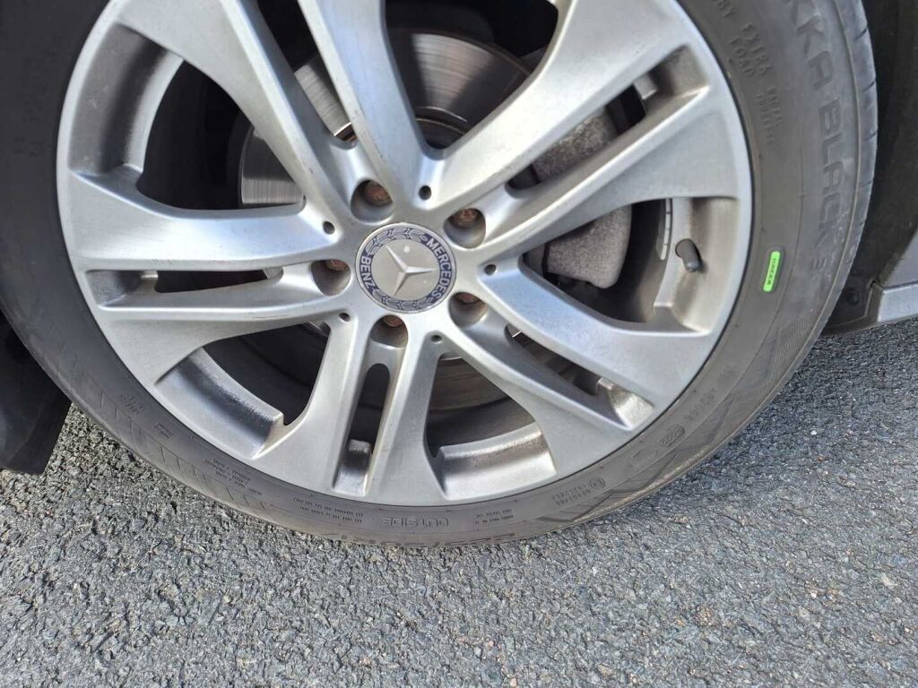 Mercedes-Benz E 2009 Harmaa