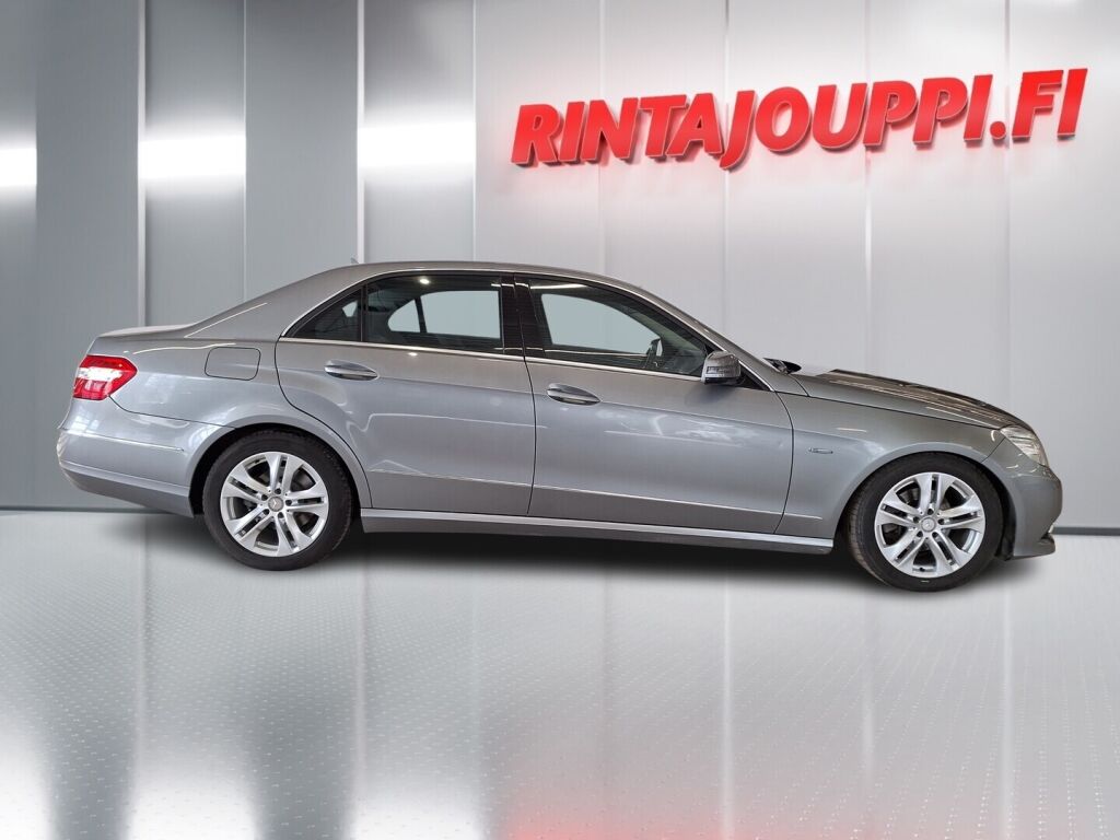 Mercedes-Benz E 2009 Harmaa