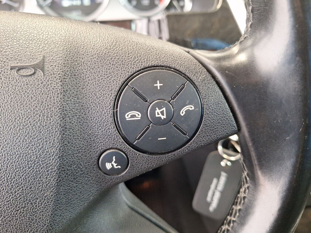 Mercedes-Benz E 2009 Harmaa