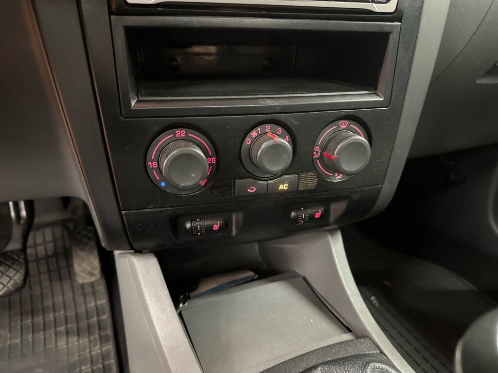 Seat Cordoba 2006 Musta